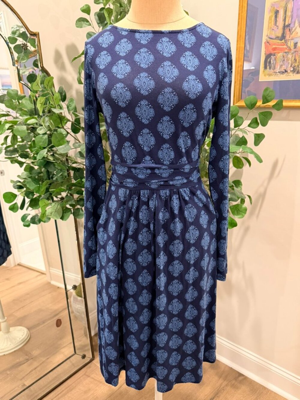 NWT Boden long sleeve Navy dress size 6